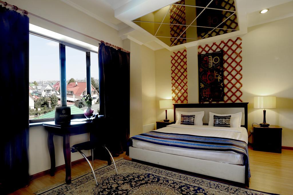 Tian-Shan Hotel Bisjkek Rom bilde