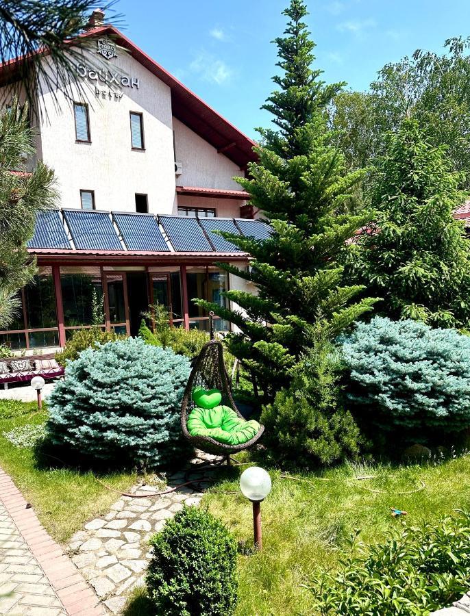 Tian-Shan Hotel Bisjkek Eksteriør bilde