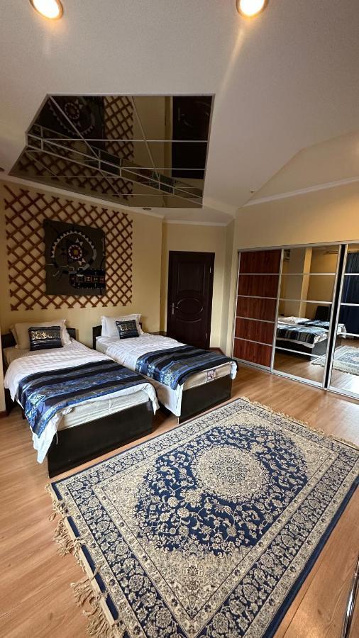 Tian-Shan Hotel Bisjkek Eksteriør bilde