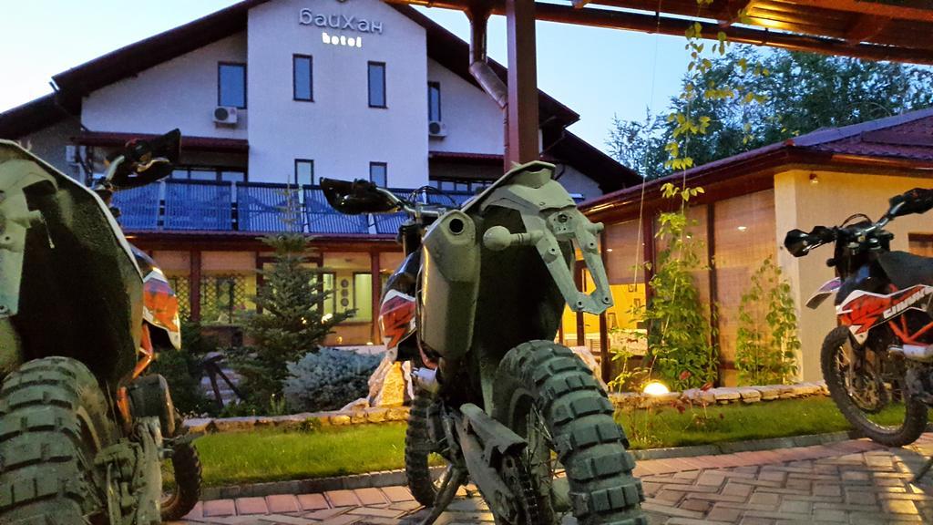 Tian-Shan Hotel Bisjkek Eksteriør bilde